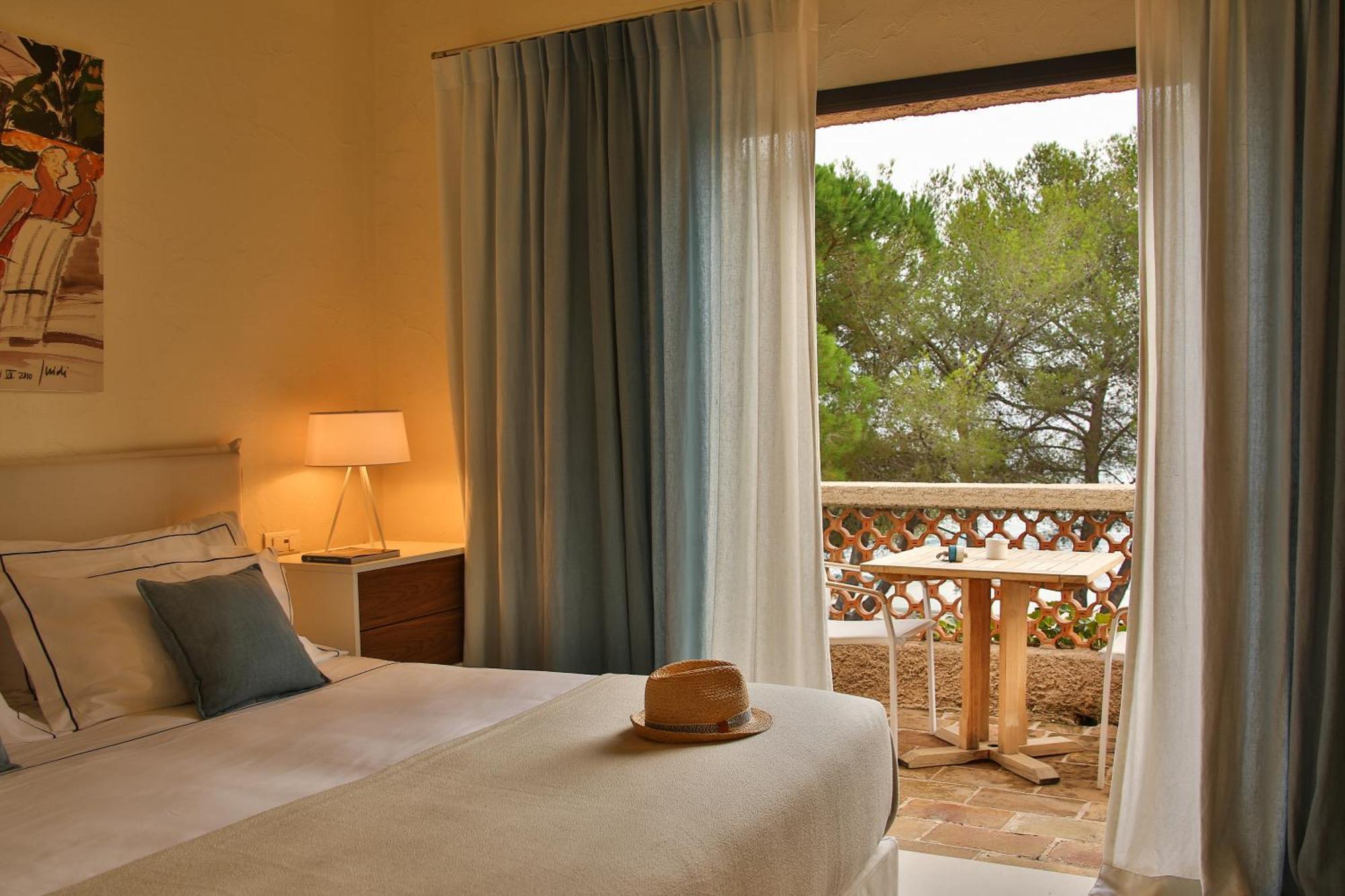 Family room sea view access to the spa private beach,700389280:JPEG